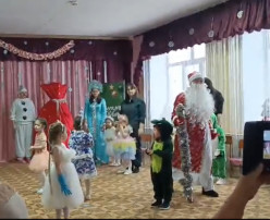 Новогодняя сказка - для малышей. Новогодняя сказка - для малышей.